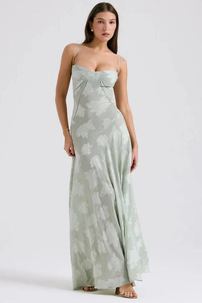 VALE | Enchanted
