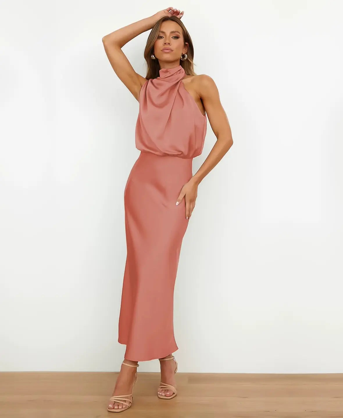 VALE | Agathe – Elegance in a Midi Dress
