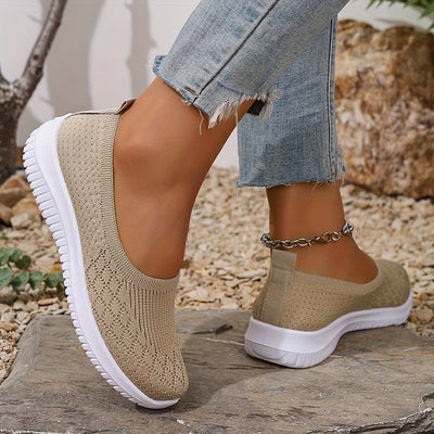 VALE Sofina™ – Non-Slip, Breathable All-Day Slippers